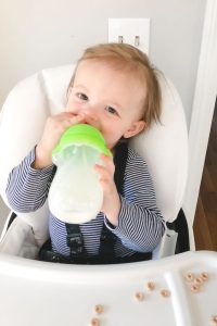 Guiding Your Baby from Breastmilk to Formula 