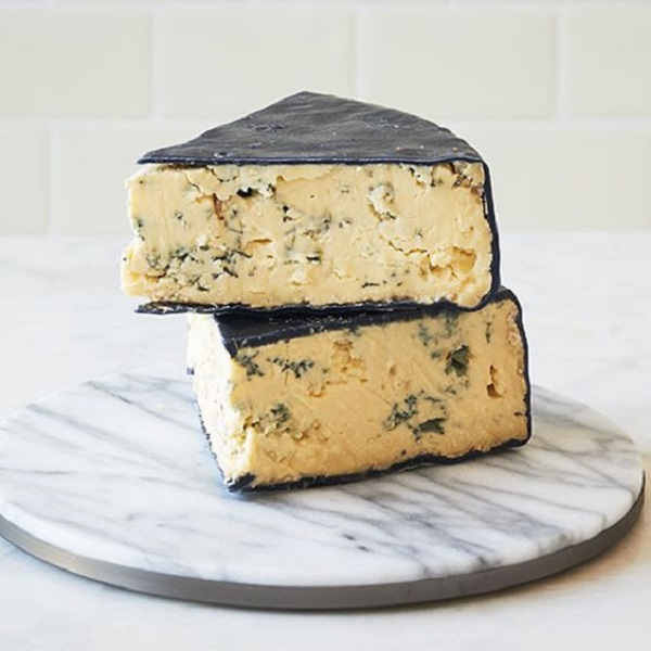 Discover different types of blue cheese