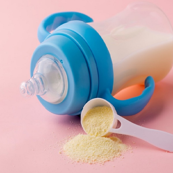  key differences between toddler and infant formula