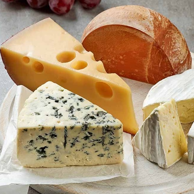 Learn the best methods for storing cheese 