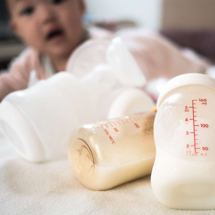 how many calories in breast milk